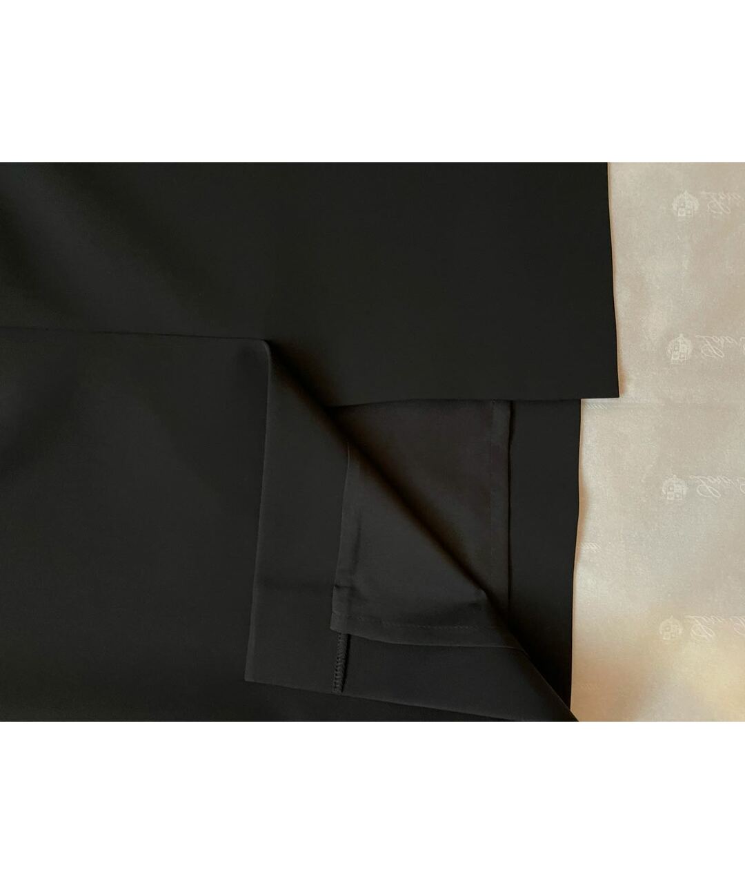 CHANEL PRE-OWNED Черная полиэстеровая юбка миди, фото 5