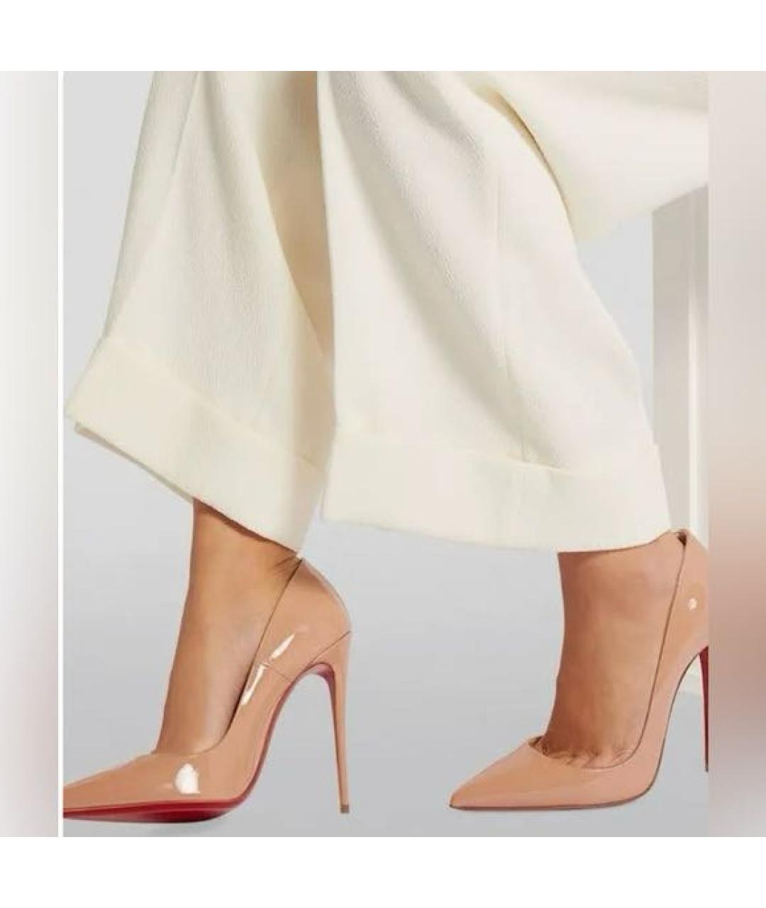 CHRISTIAN LOUBOUTIN Бежевые туфли из лакированной кожи, фото 8