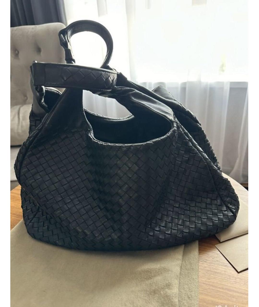 BOTTEGA VENETA Черная кожаная сумка тоут, фото 3