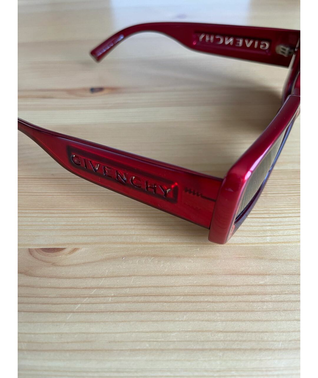 GIVENCHY Красные пластиковые солнцезащитные очки, фото 3