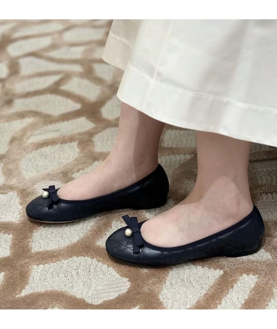 CHRISTIAN DIOR Темно-синие кожаные балетки, фото 3