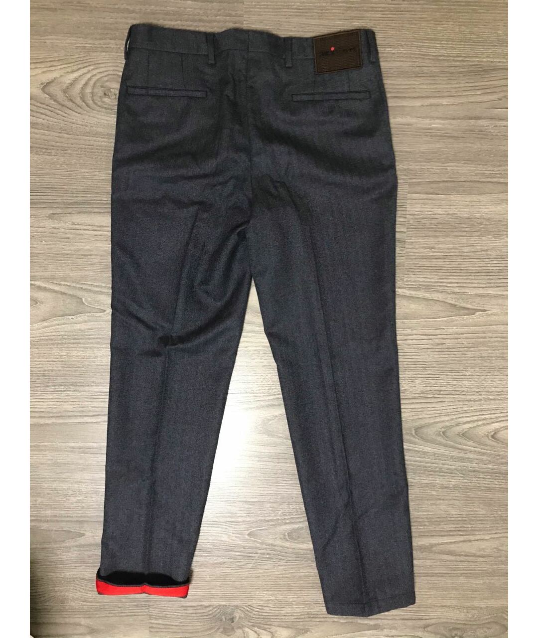 KITON Серые шерстяные классические брюки, фото 2