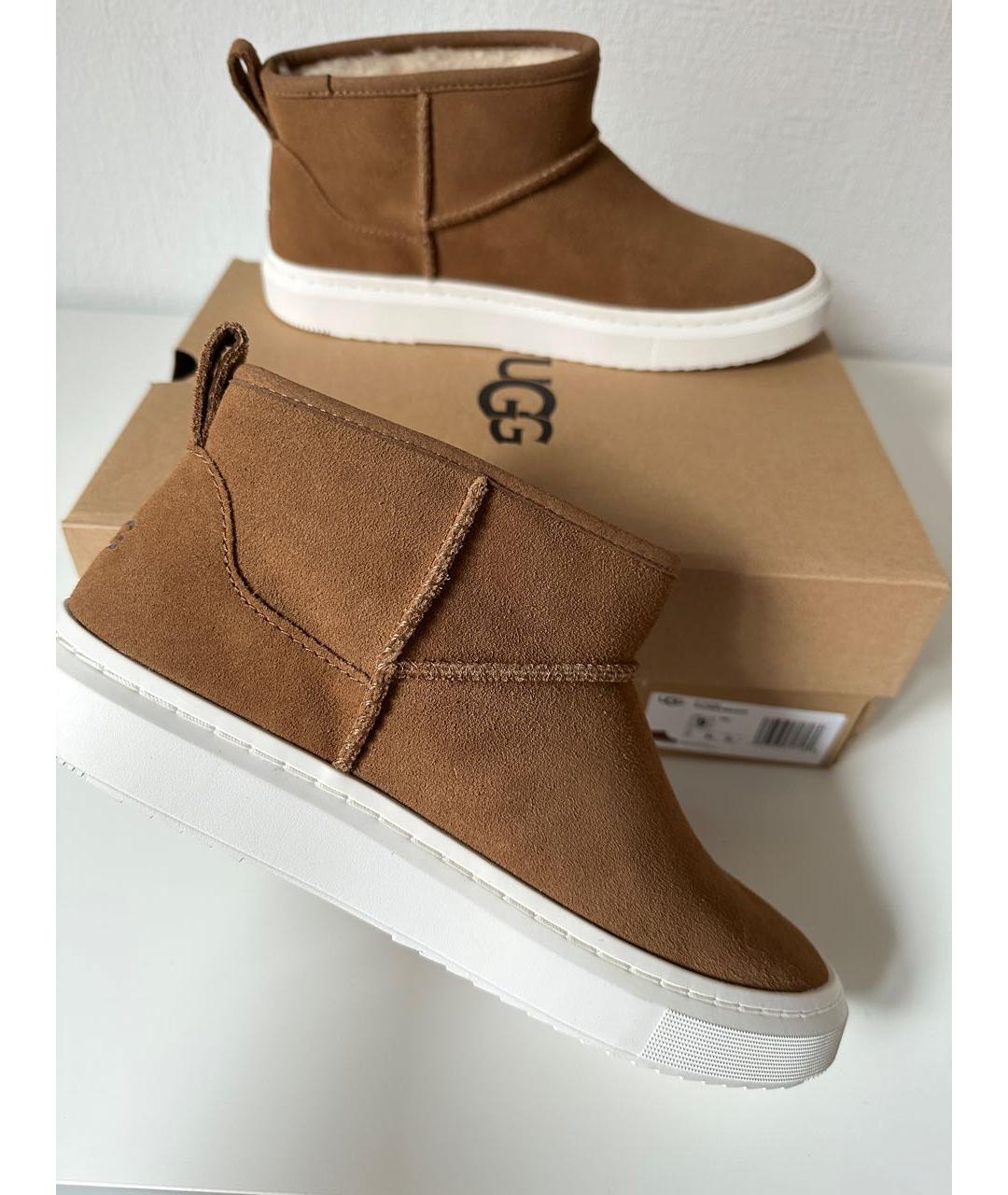 UGG AUSTRALIA Горчичные замшевые полусапоги, фото 6