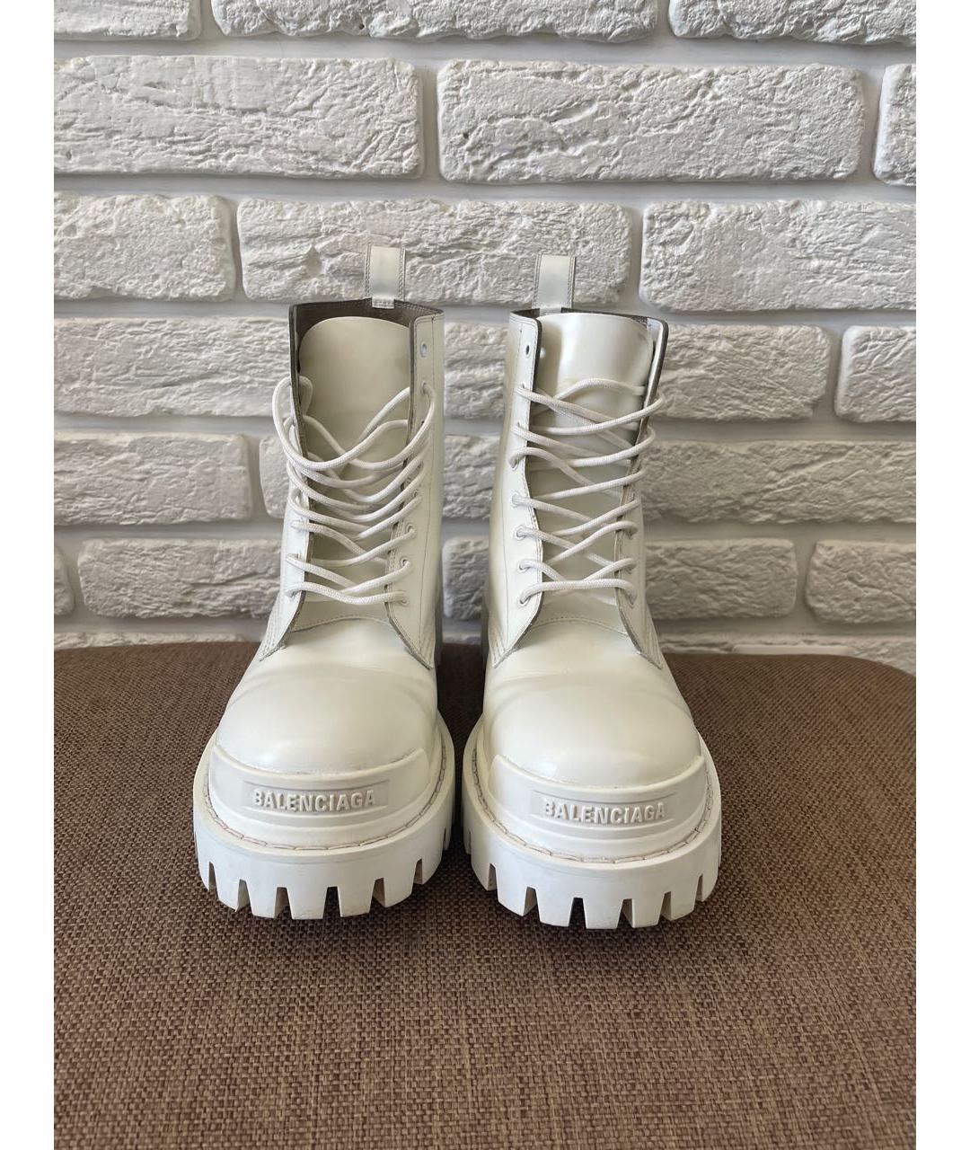 BALENCIAGA Белые кожаные ботильоны, фото 2