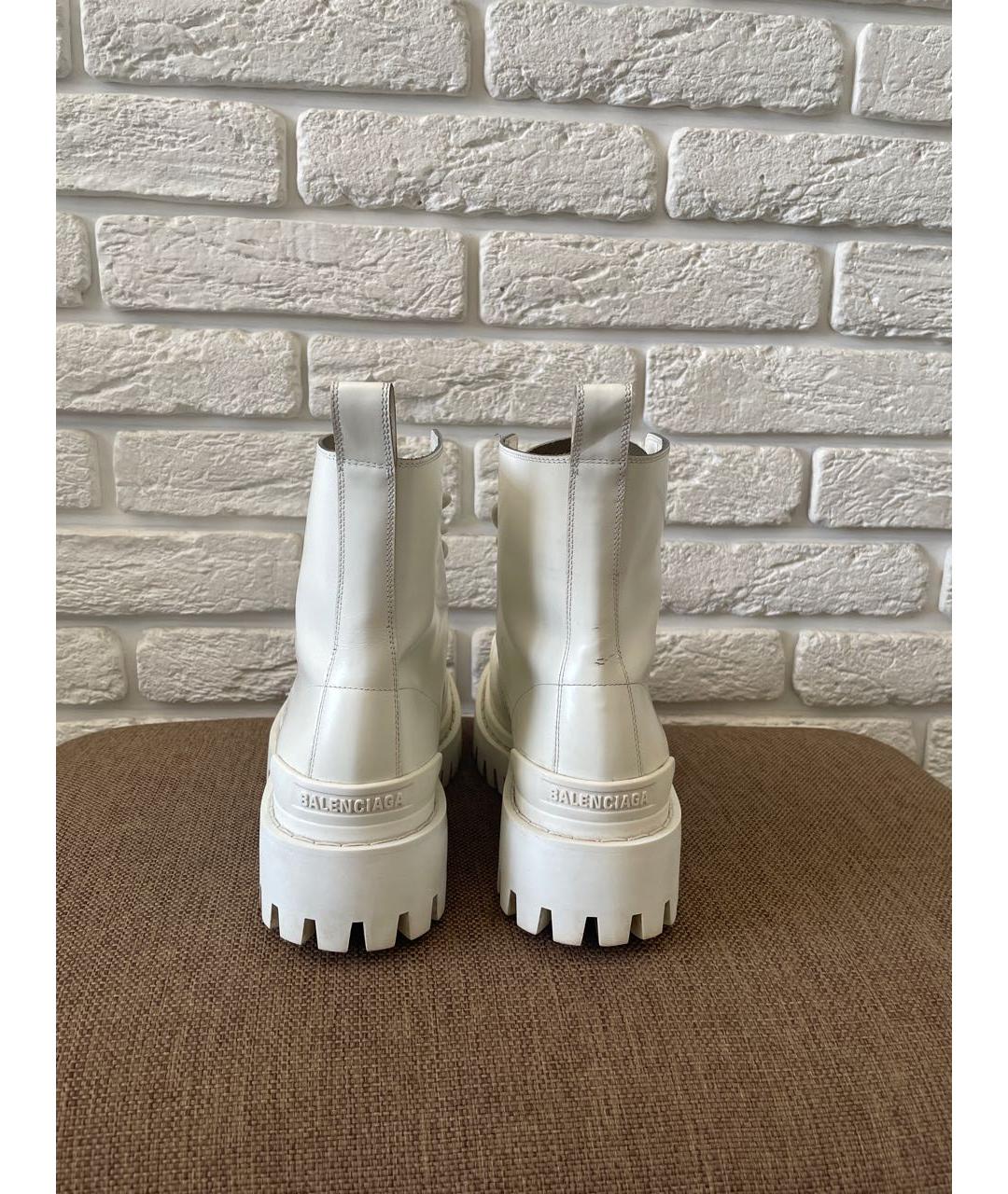 BALENCIAGA Белые кожаные ботильоны, фото 4