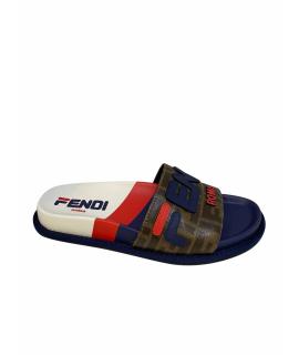 FENDI Шлепанцы