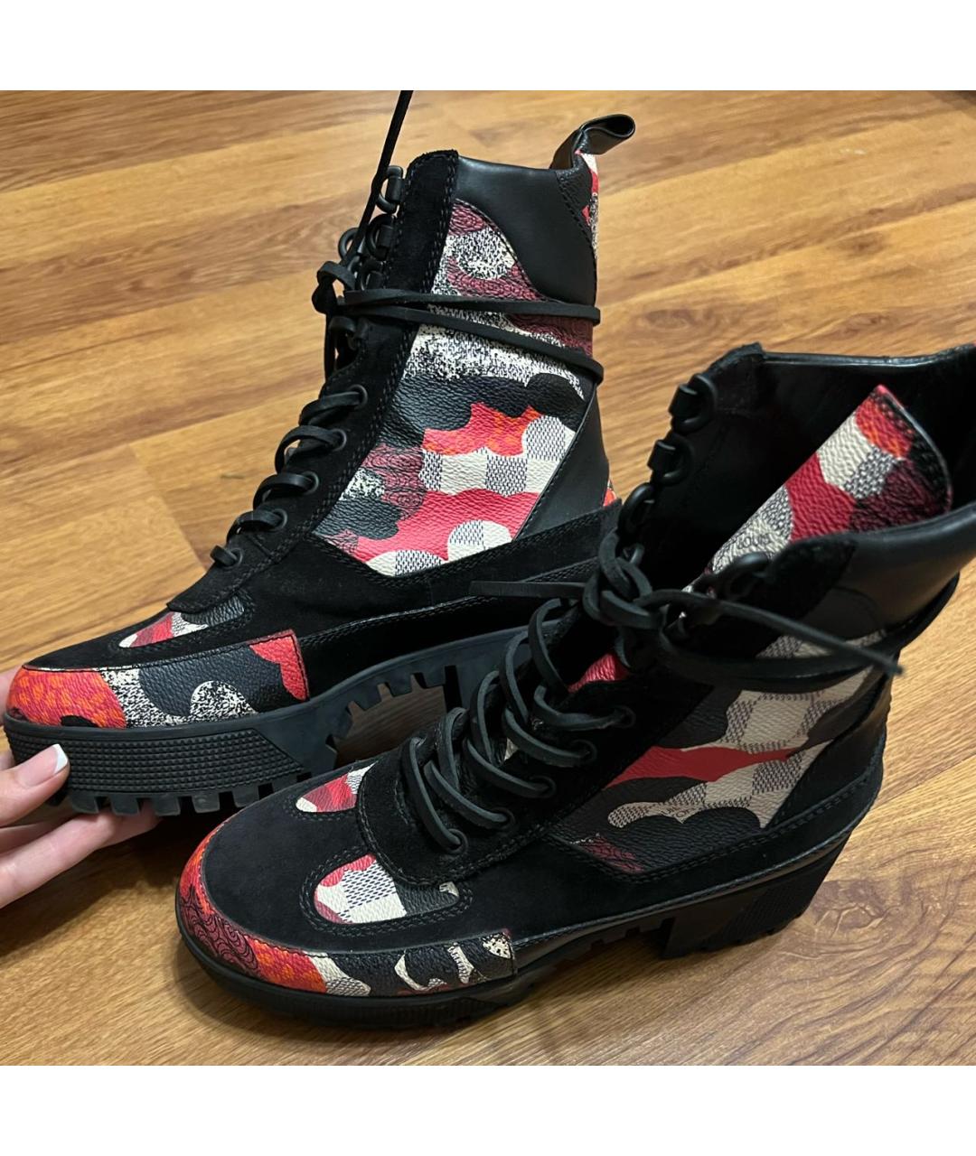 LOUIS VUITTON Черные кожаные ботильоны, фото 3