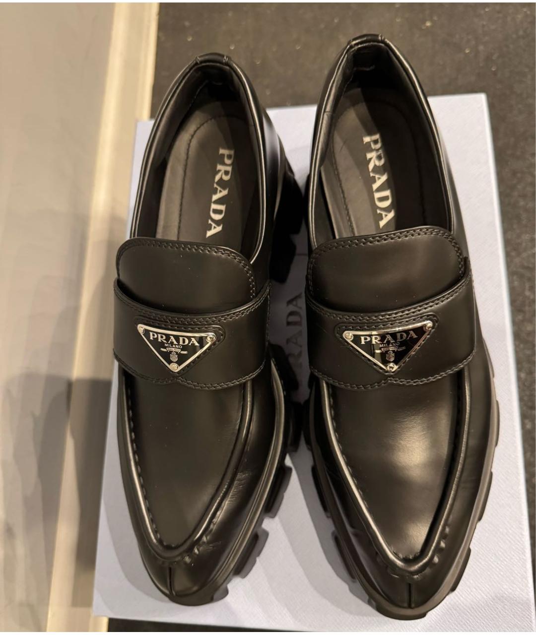 PRADA Черные кожаные лоферы, фото 3