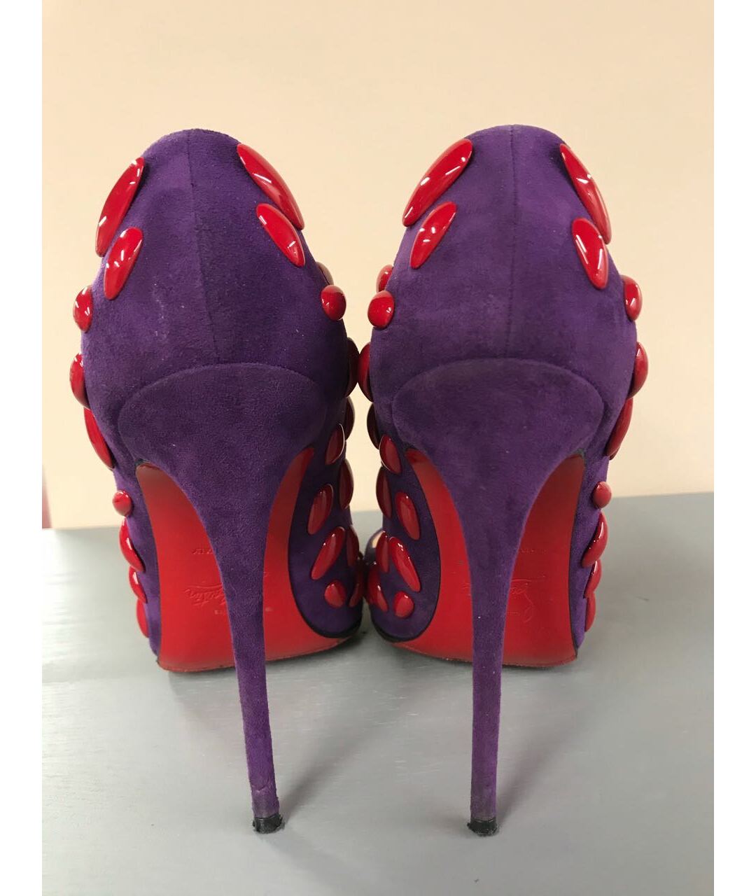CHRISTIAN LOUBOUTIN Фиолетовые замшевые туфли, фото 5