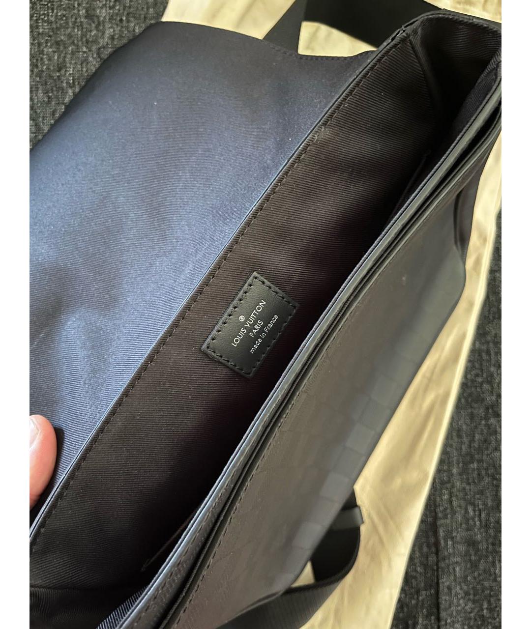 LOUIS VUITTON Черная кожаная сумка на плечо, фото 4