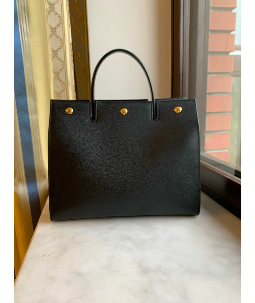 BURBERRY Черная кожаная сумка тоут, фото 3