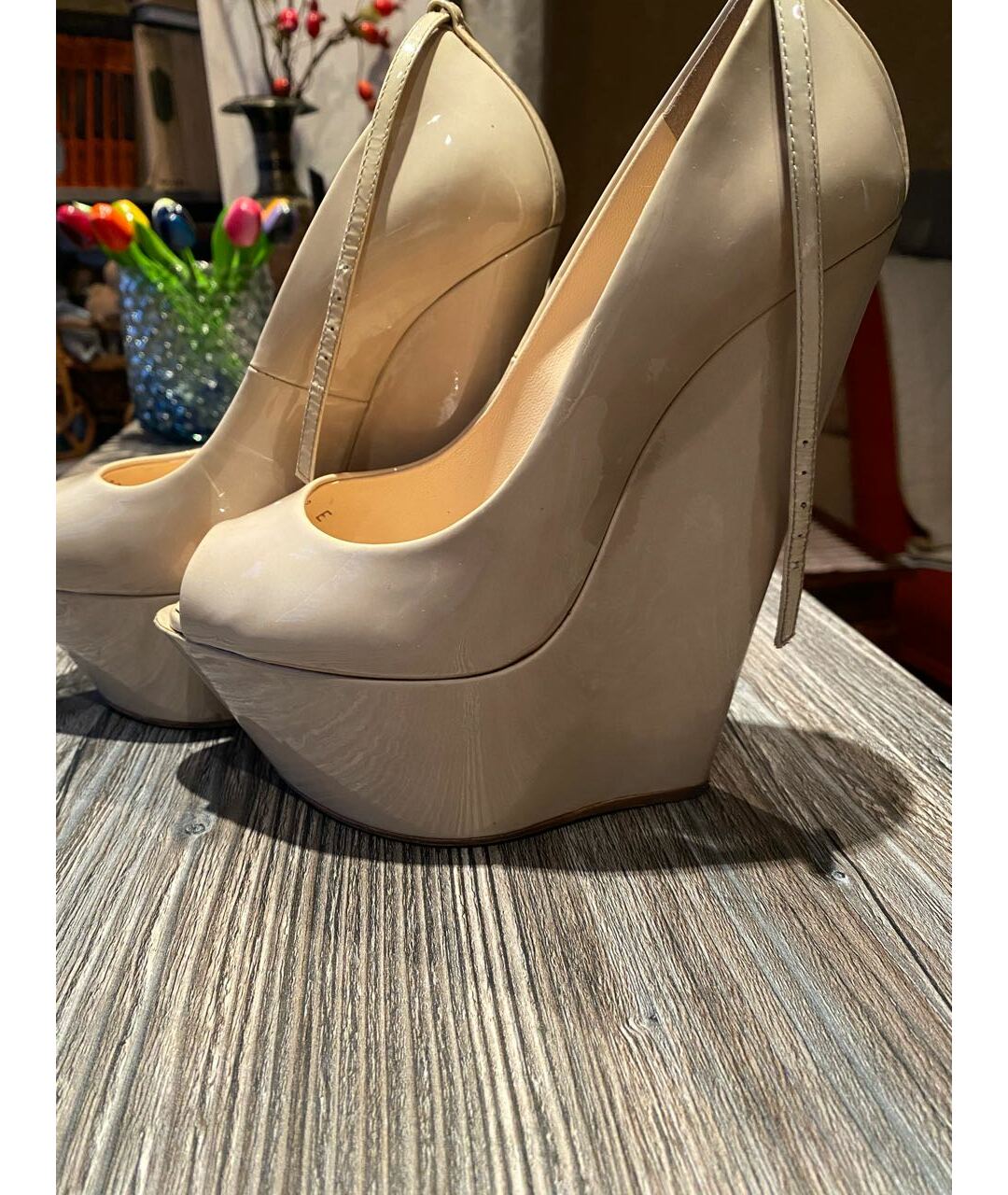 GIUSEPPE ZANOTTI DESIGN Бежевые босоножки из лакированной кожи, фото 9