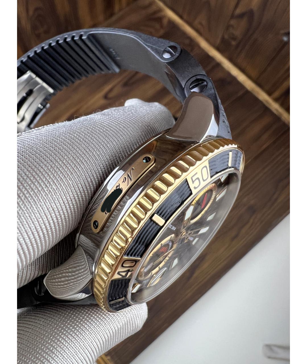 Ulysse Nardin Черные часы из желтого золота, фото 5