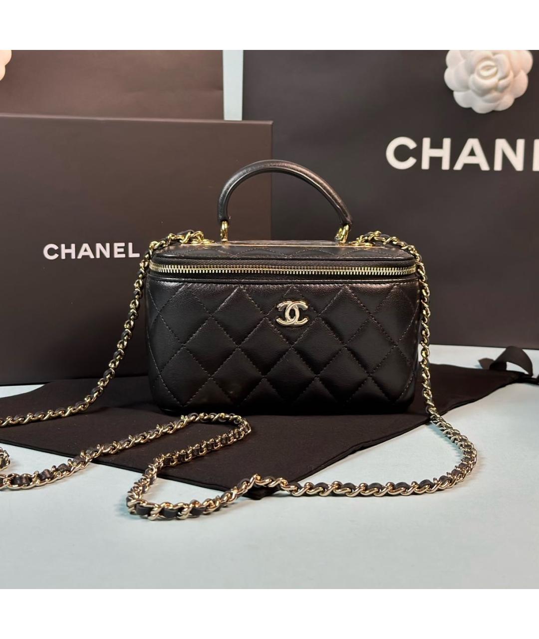 CHANEL Черная кожаная сумка с короткими ручками, фото 5