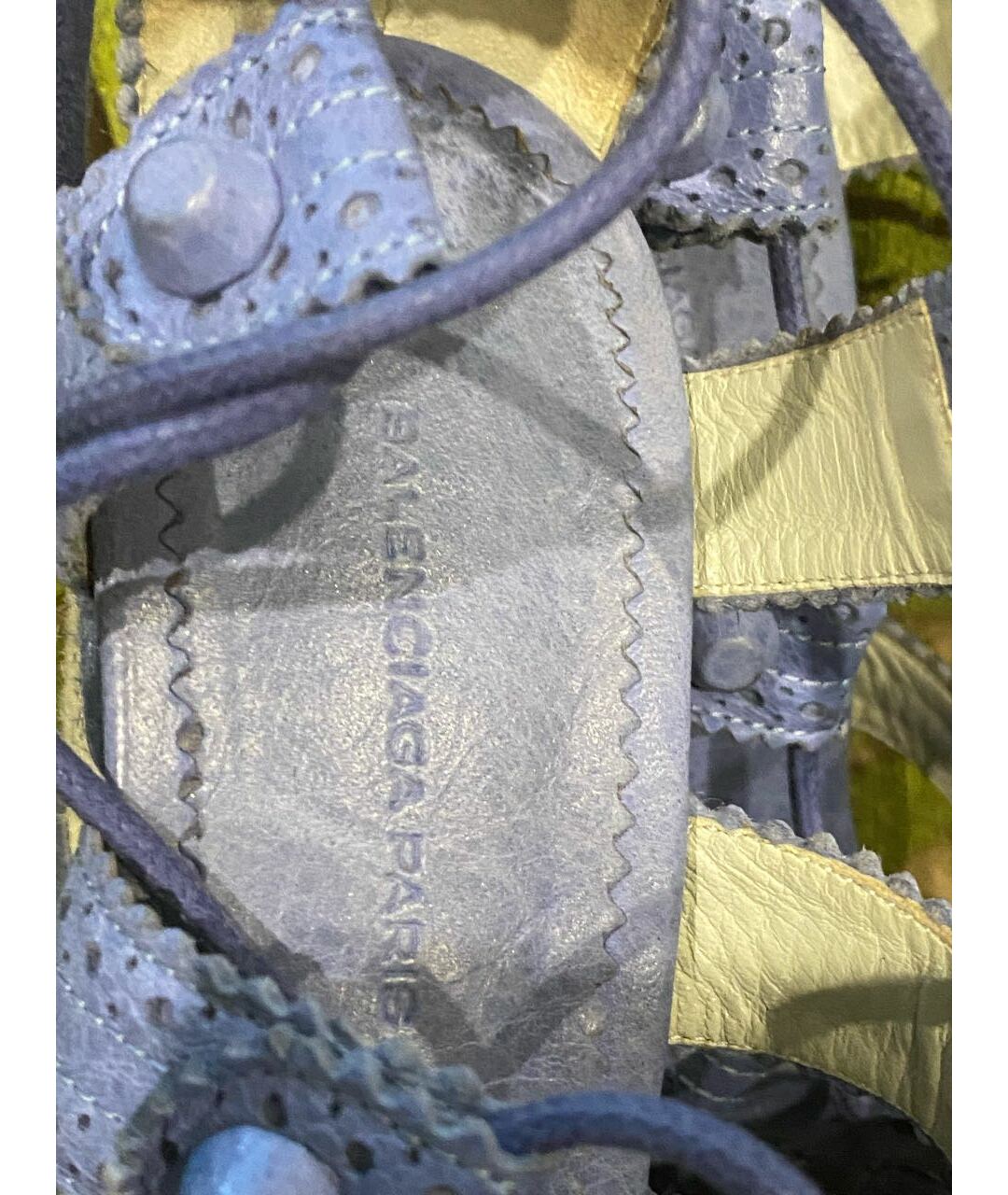 BALENCIAGA Голубые замшевые босоножки, фото 5