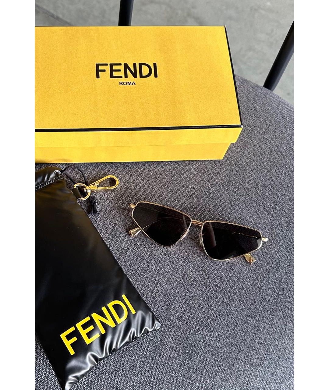 FENDI Золотые металлические солнцезащитные очки, фото 5