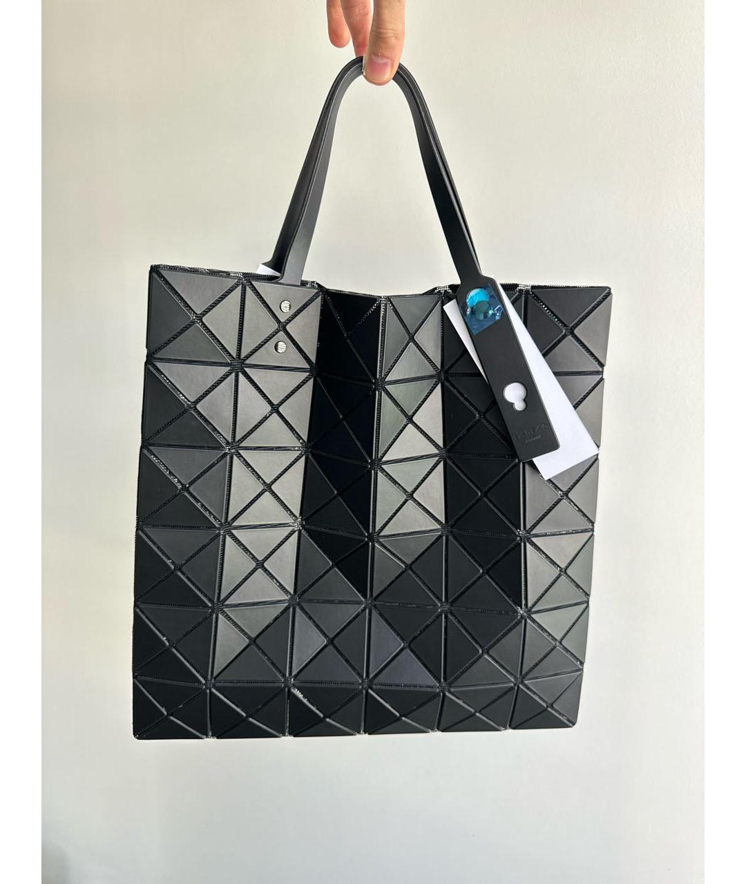 BAO BAO ISSEY MIYAKE Черная кожаная сумка с короткими ручками, фото 2