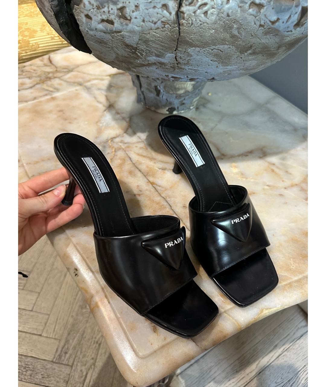 PRADA Черные кожаные мюли, фото 3