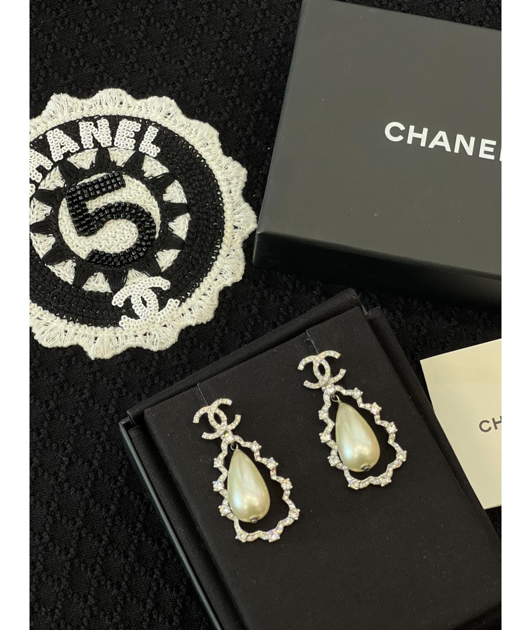 CHANEL Белые жемчужные серьги, фото 2