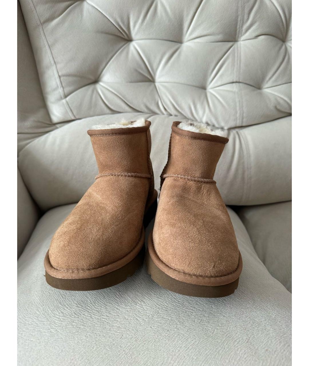 UGG AUSTRALIA Бежевые замшевые сапоги, фото 2