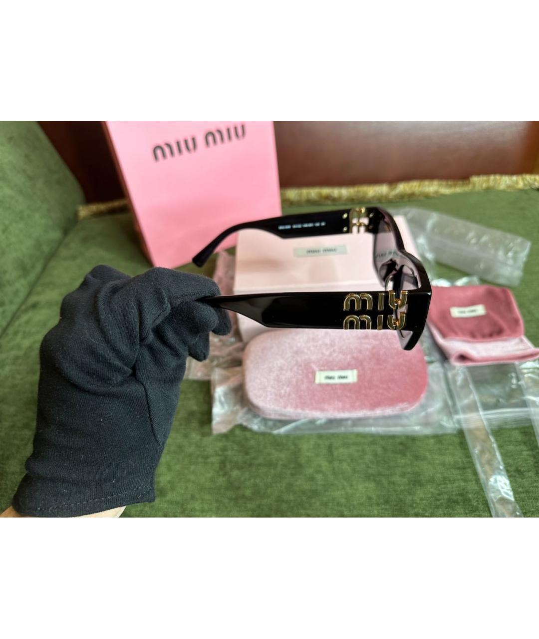 MIU MIU Черные пластиковые солнцезащитные очки, фото 3