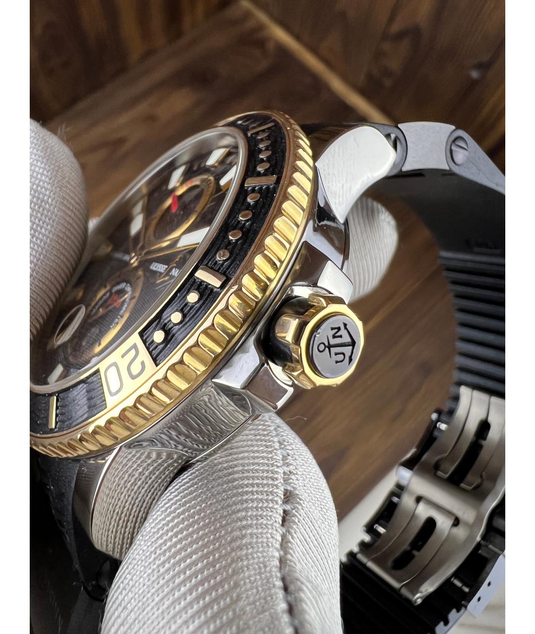 Ulysse Nardin Черные часы из желтого золота, фото 5