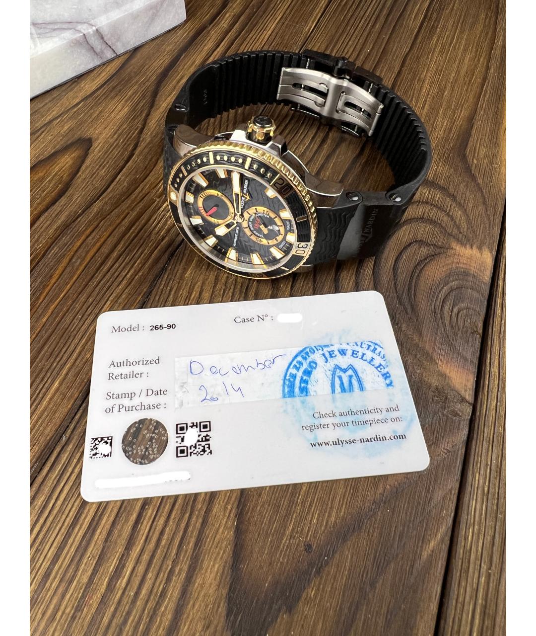 Ulysse Nardin Черные часы из желтого золота, фото 2