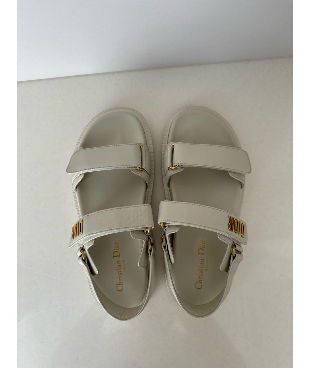 CHRISTIAN DIOR Белые кожаные сандалии, фото 3