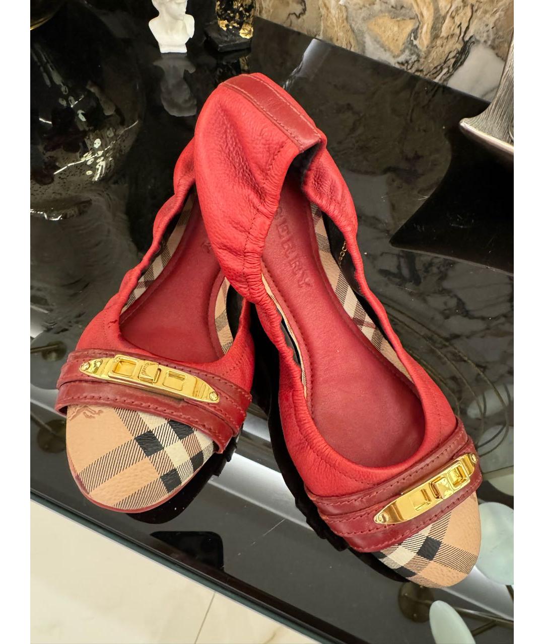 BURBERRY Бордовые кожаные балетки, фото 2