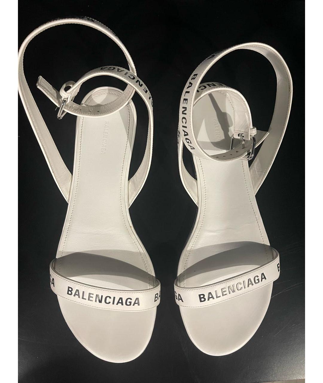 BALENCIAGA Белые кожаные босоножки, фото 2