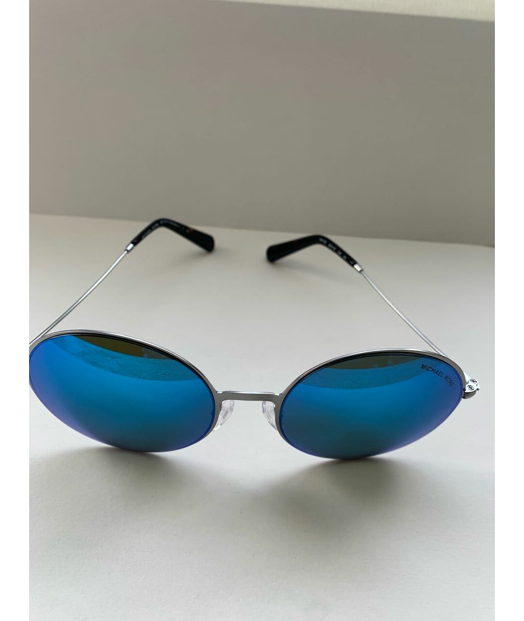 MICHAEL KORS Синие металлические солнцезащитные очки, фото 3