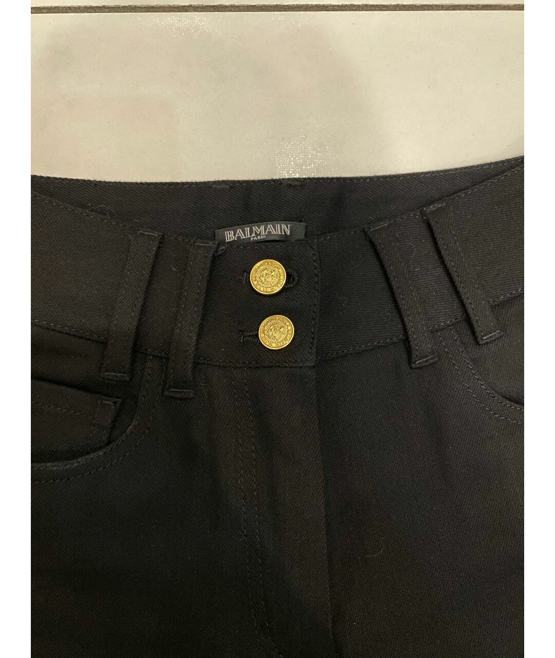 BALMAIN Черные хлопко-эластановые прямые джинсы, фото 3