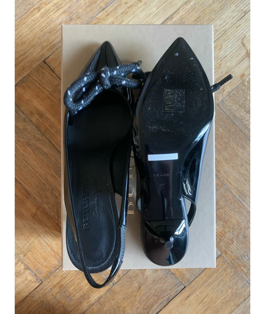 BURBERRY Черные туфли из лакированной кожи, фото 5