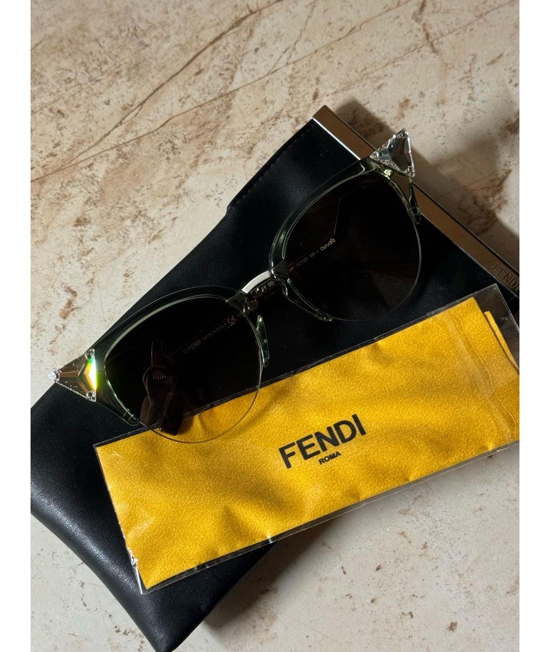 FENDI Пластиковые солнцезащитные очки, фото 6