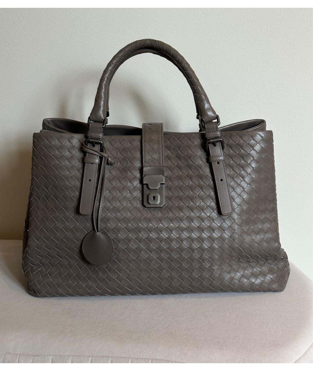 BOTTEGA VENETA Бежевая кожаная сумка с короткими ручками, фото 2