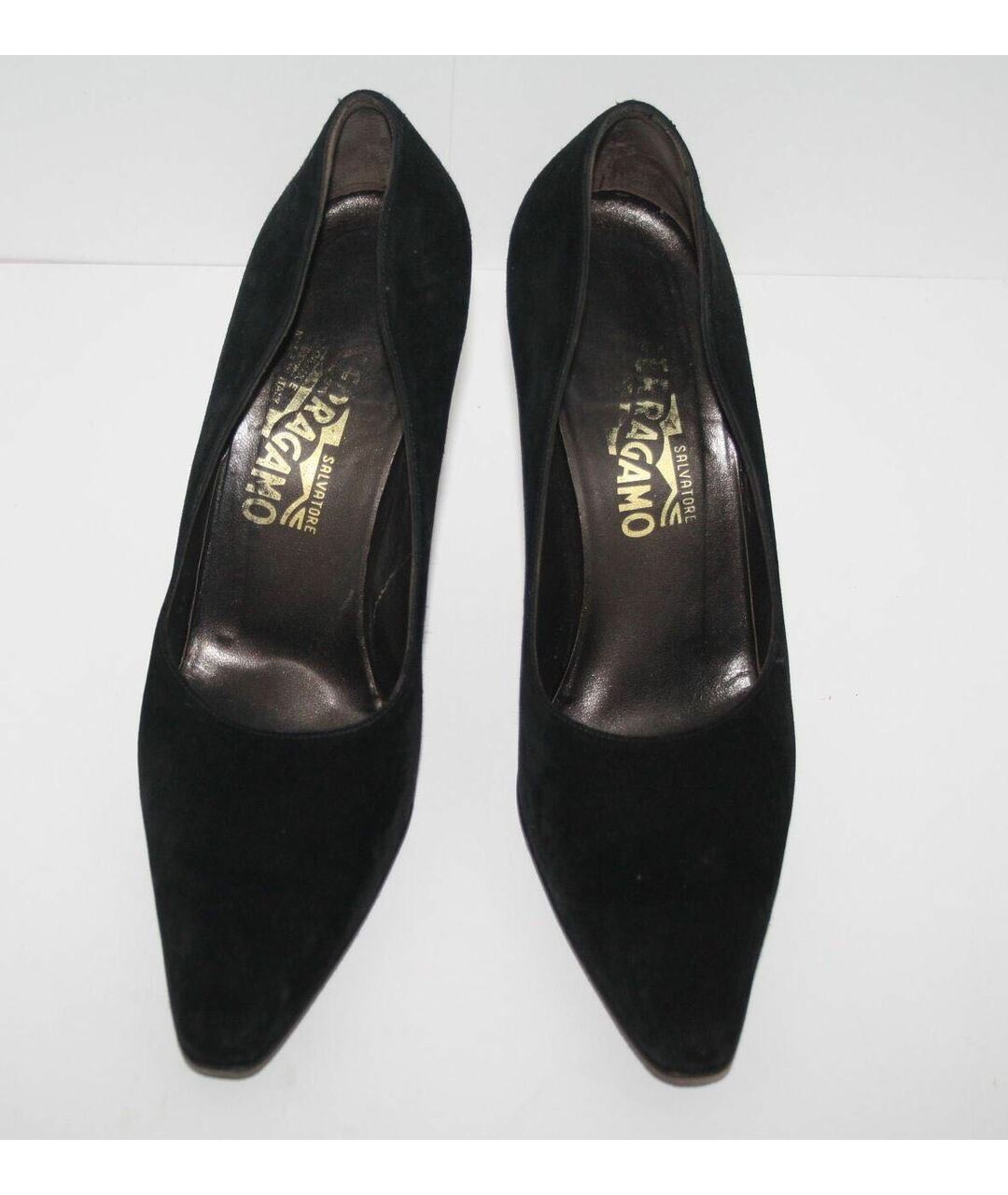 SALVATORE FERRAGAMO Черные замшевые туфли, фото 2