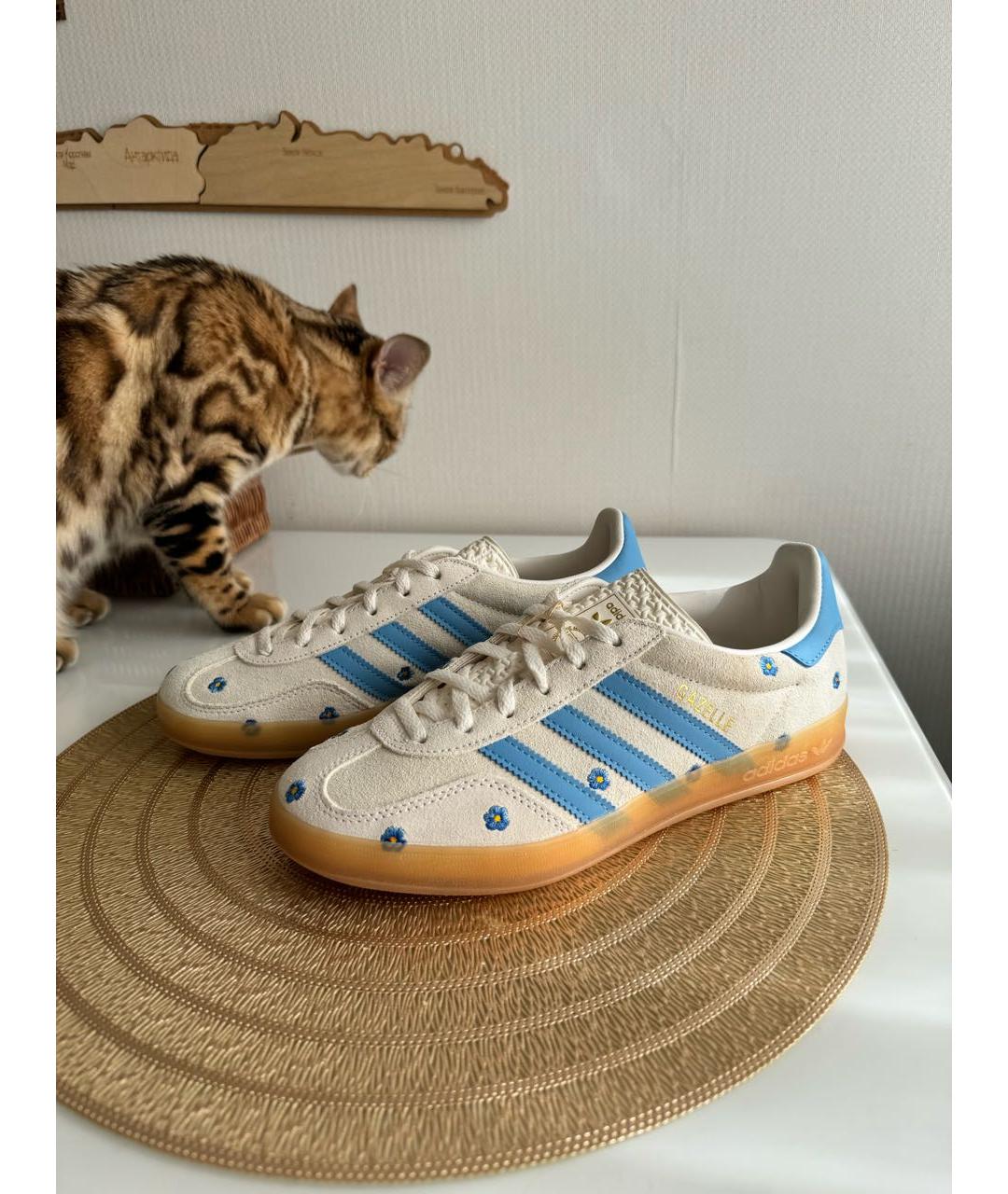 ADIDAS Белые замшевые кеды, фото 2