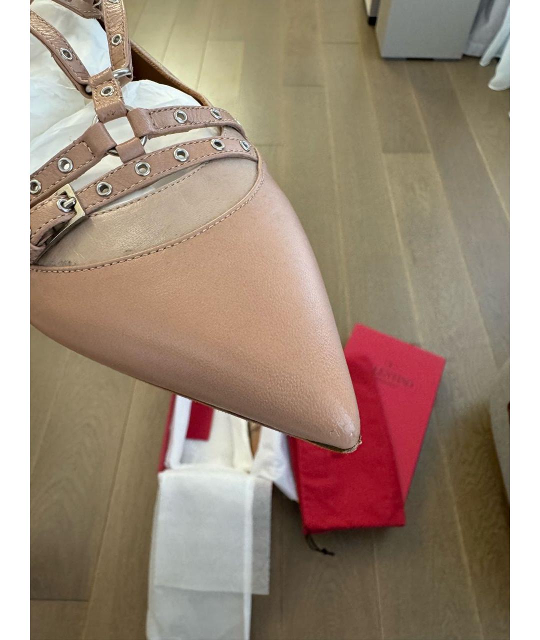 VALENTINO Бежевые кожаные балетки, фото 2