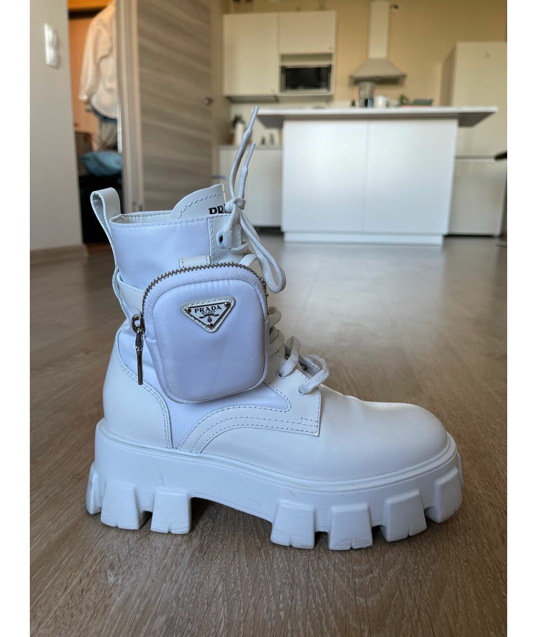 PRADA Белые кожаные ботинки, фото 5