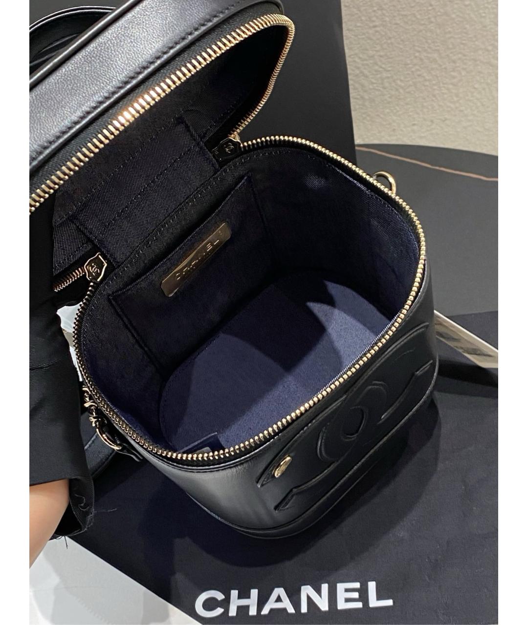 CHANEL Черная кожаная сумка с короткими ручками, фото 8