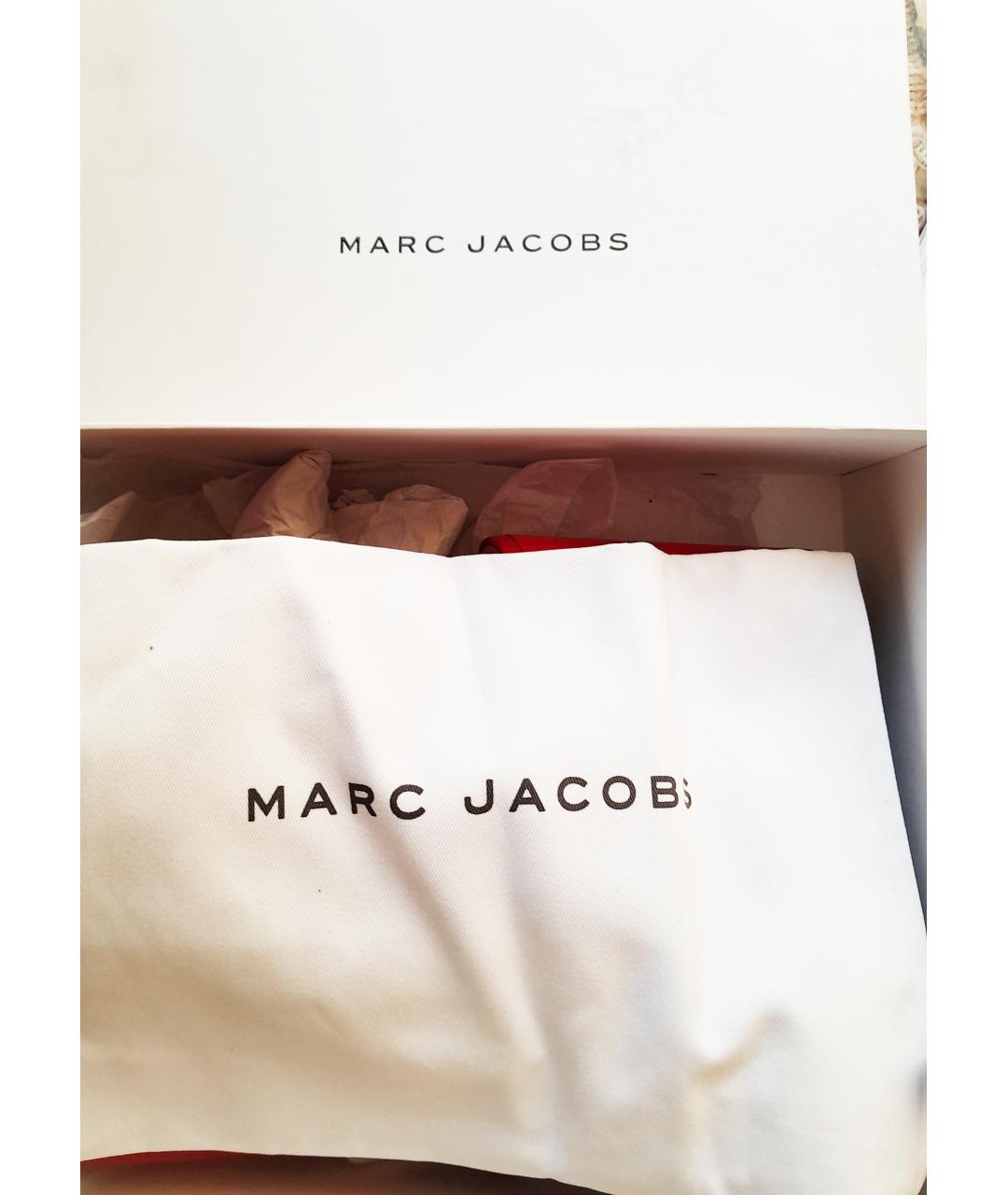 MARC JACOBS Красные босоножки из лакированной кожи, фото 9