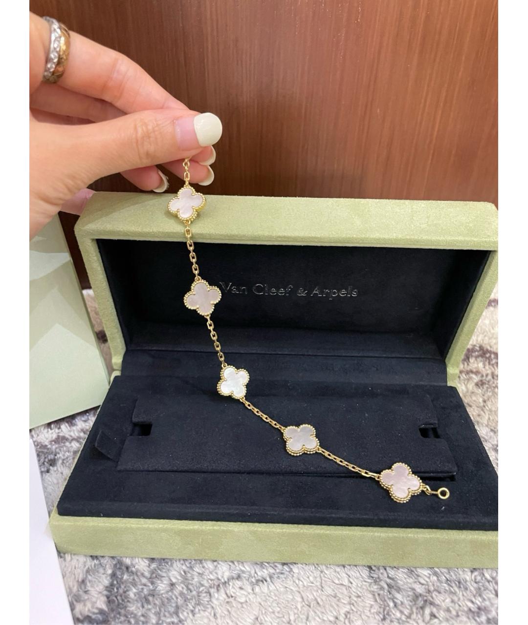 VAN CLEEF & ARPELS Белый браслет из желтого золота, фото 2