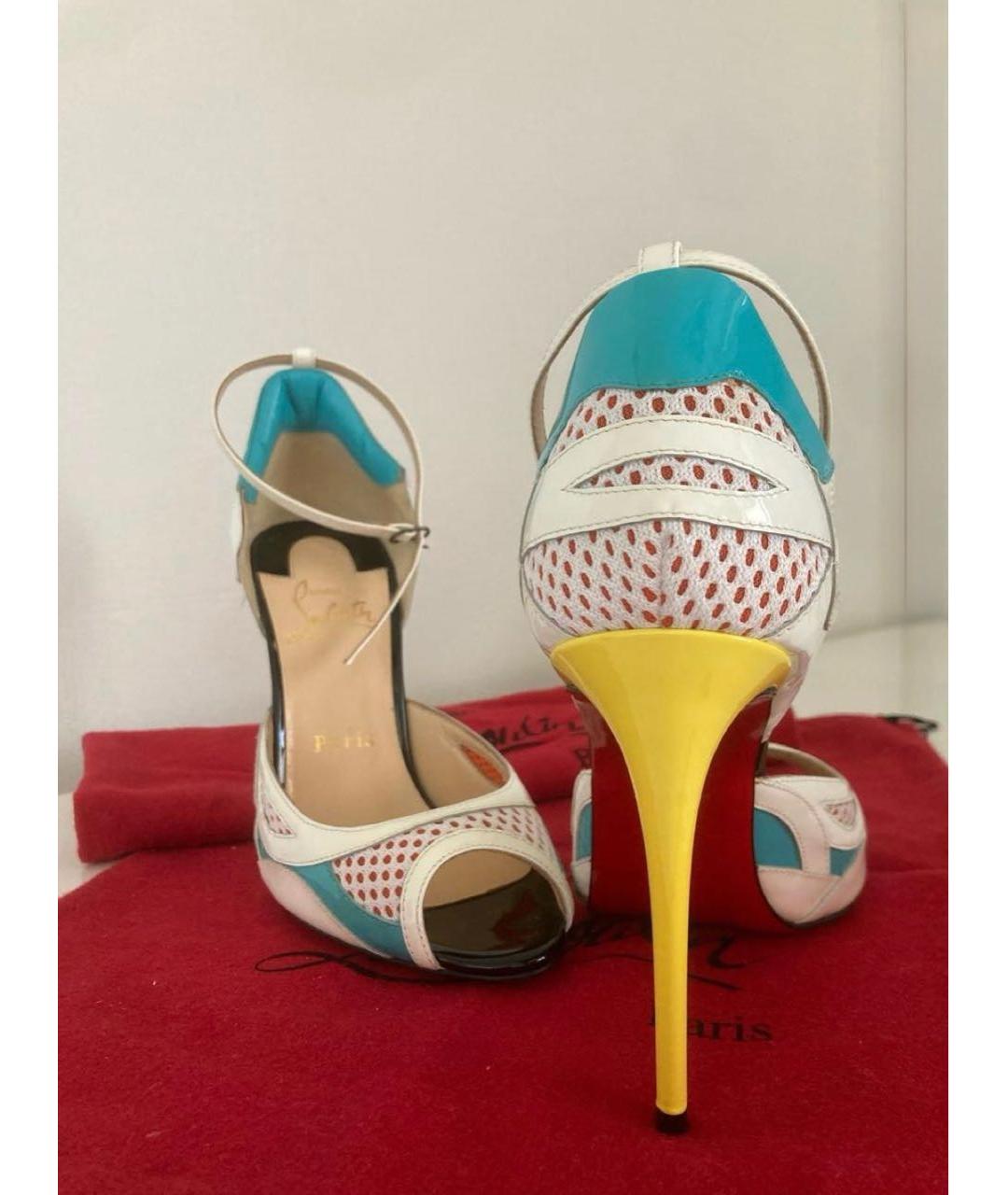 CHRISTIAN LOUBOUTIN Белые кожаные босоножки, фото 7