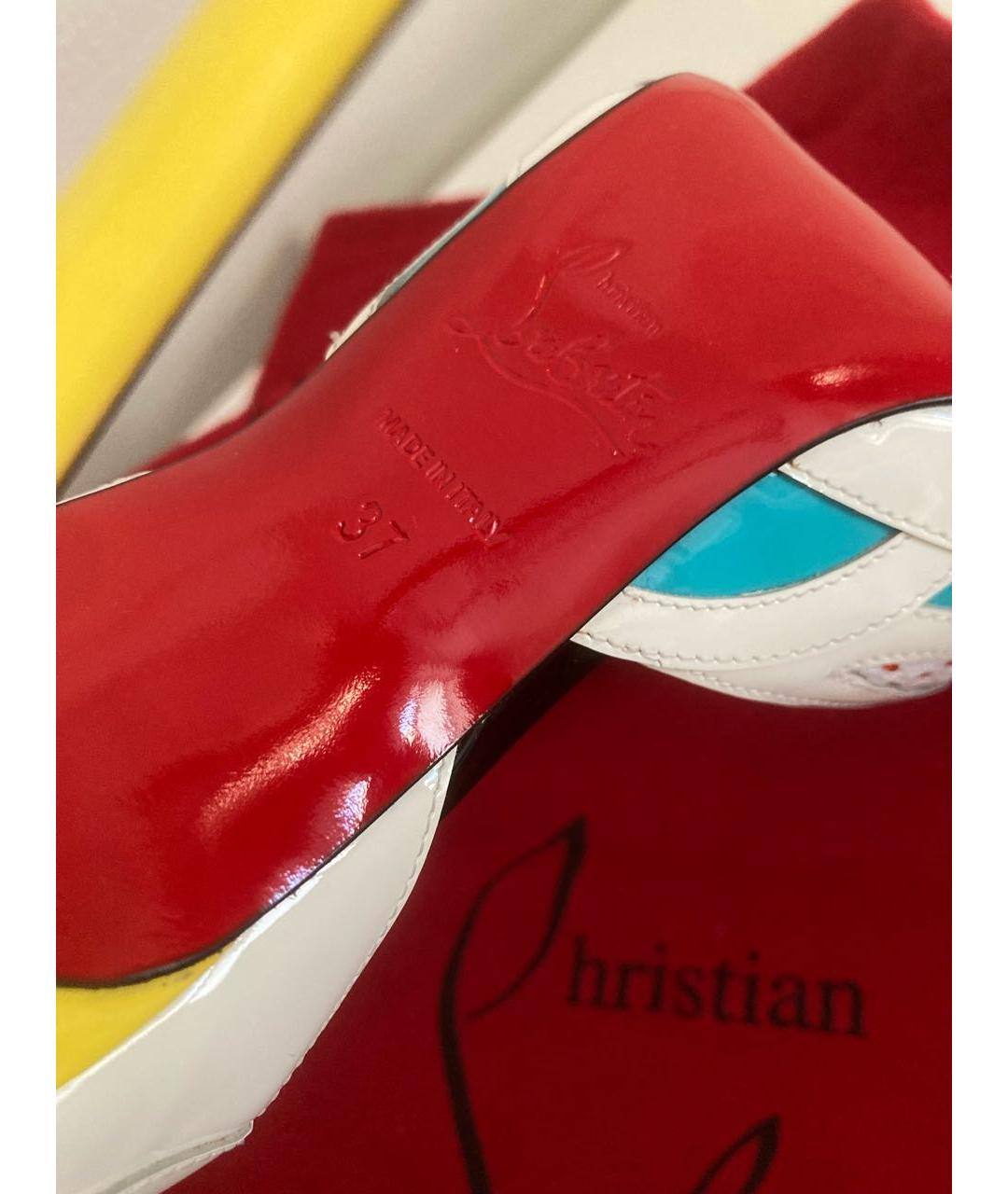 CHRISTIAN LOUBOUTIN Белые кожаные босоножки, фото 5