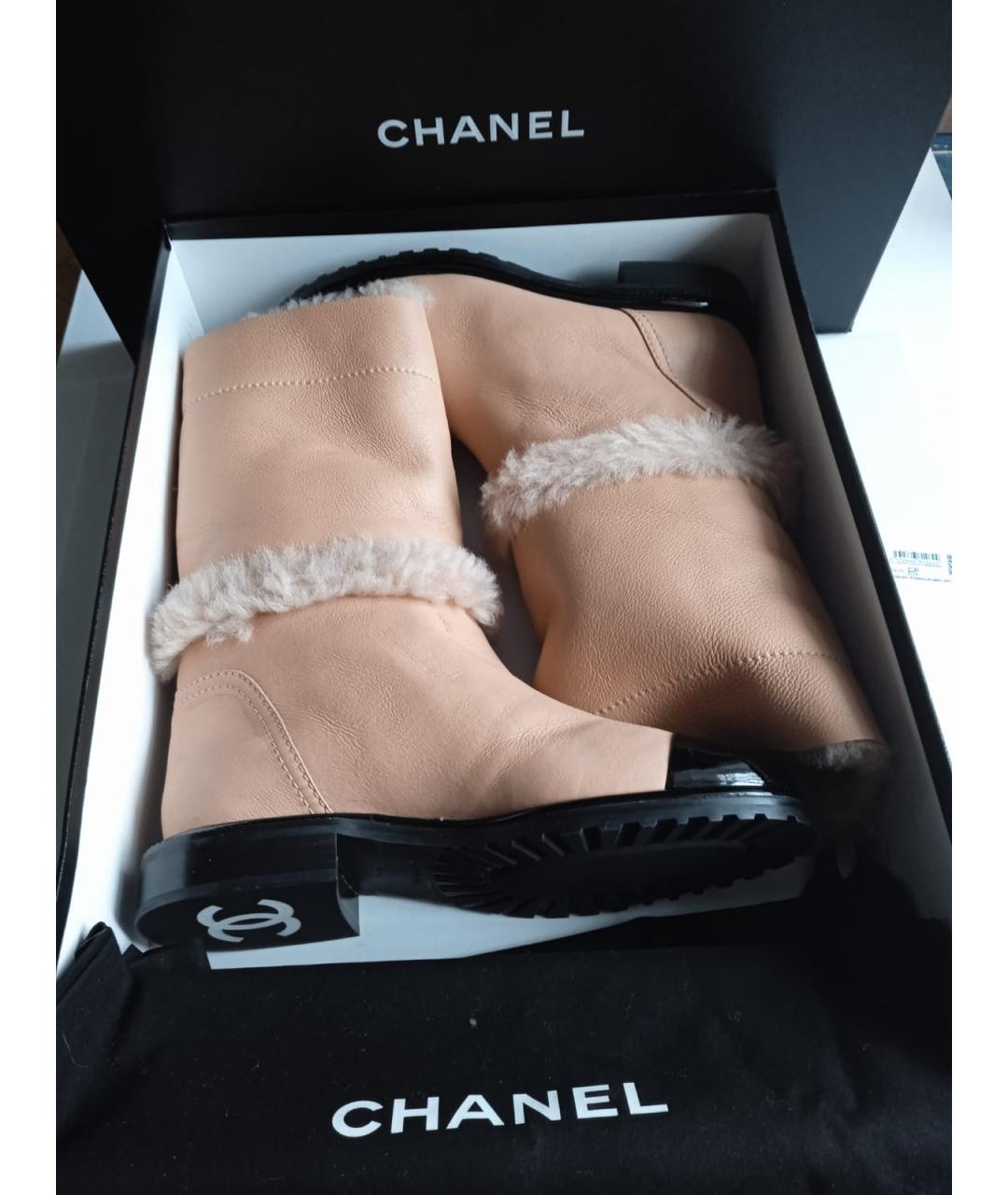 CHANEL Бежевые кожаные сапоги, фото 6