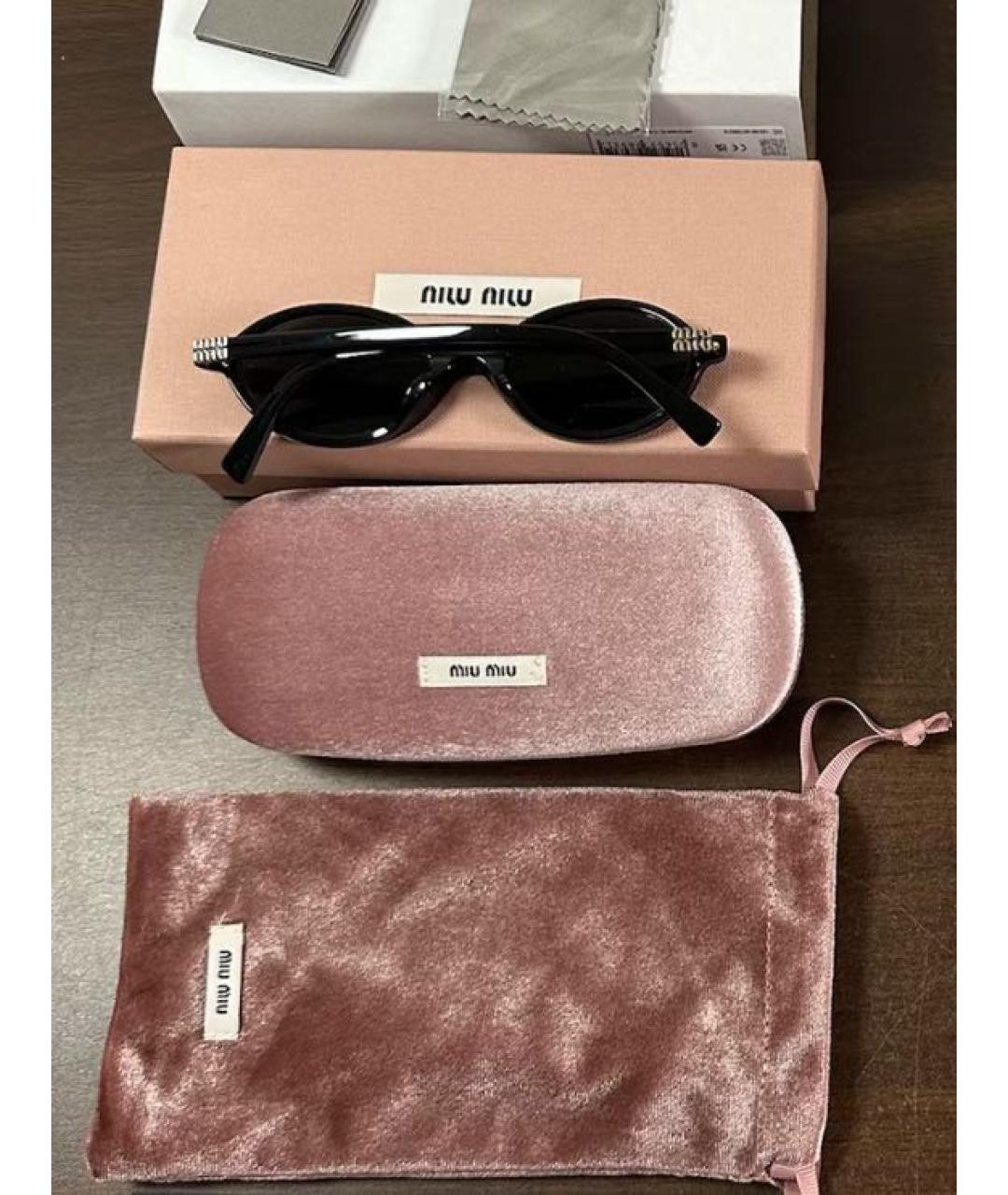 MIU MIU Черные пластиковые солнцезащитные очки, фото 2
