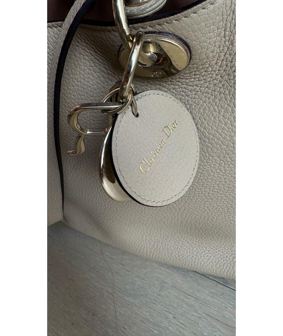 CHRISTIAN DIOR Бежевая кожаная сумка тоут, фото 6