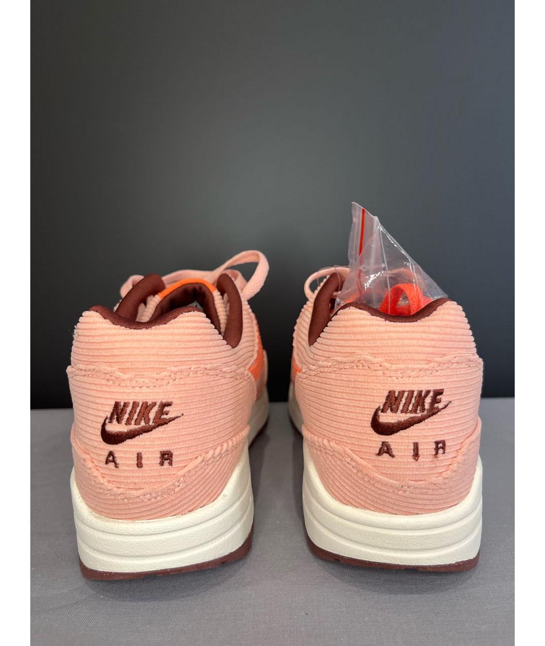 NIKE Коралловые низкие кроссовки / кеды, фото 4