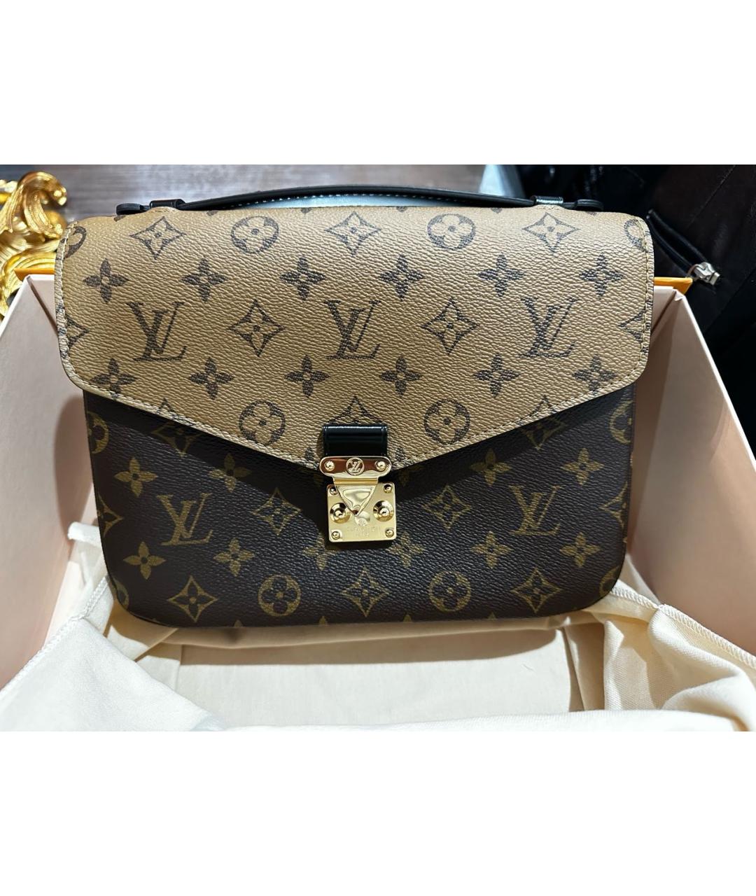 LOUIS VUITTON Коричневая сумка через плечо, фото 6