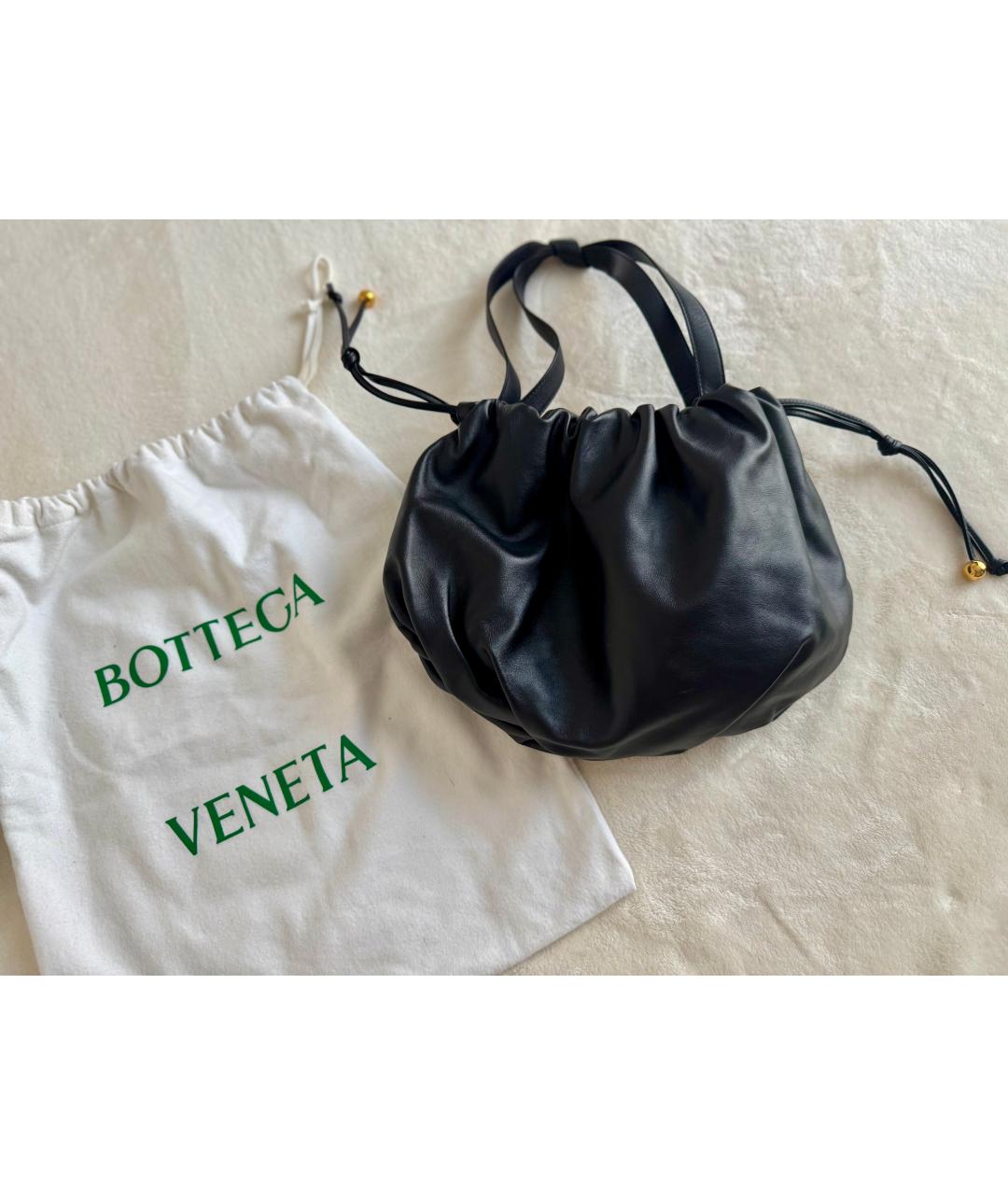 BOTTEGA VENETA Черная кожаная сумка с короткими ручками, фото 2